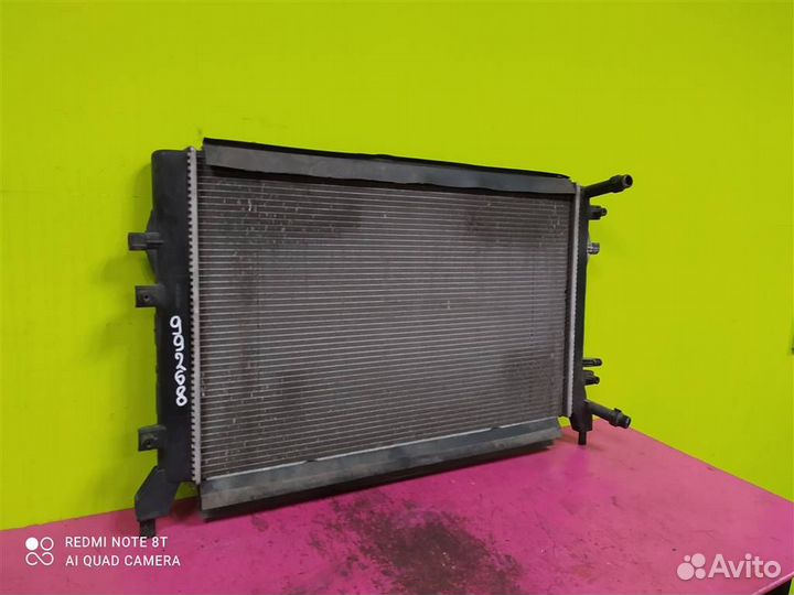 Радиатор доп Octavia Yeti Jetta Passat 1K0121251BN