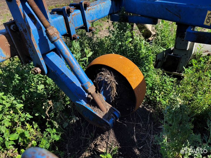 Плуг Светлоградагромаш 8 корп. (ПНУ-8х40), 2016