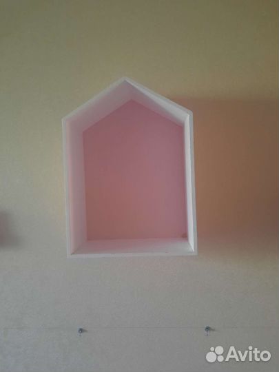 Полочки на стену в детскую комнату бу