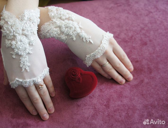 Свадебные перчатки