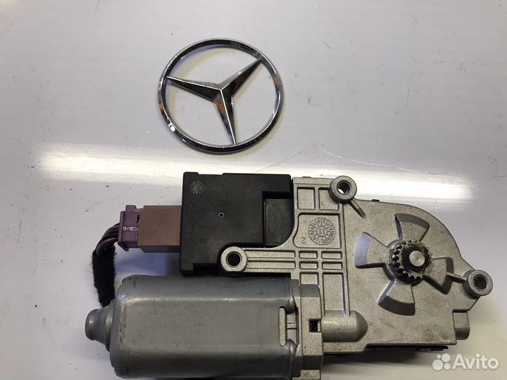 Мотор люка Мерседес w218 w212