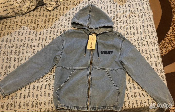 Джинсовая куртка