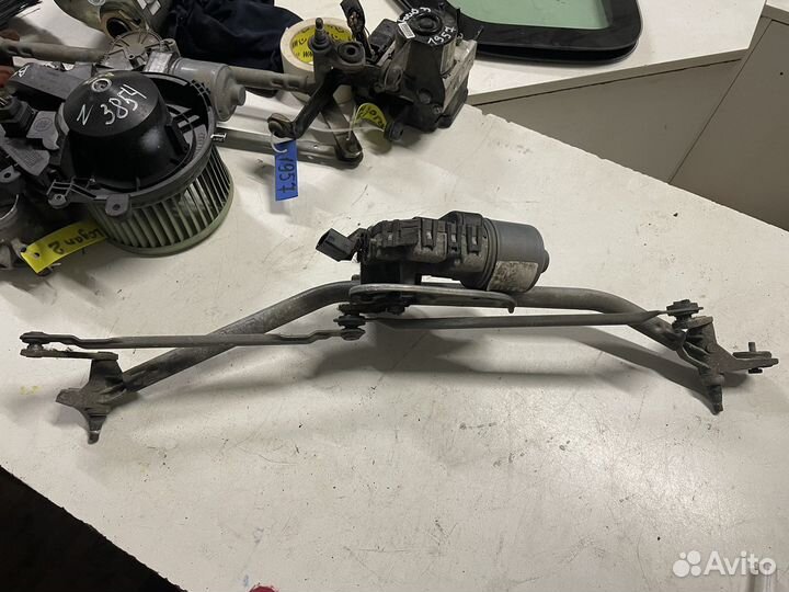 Трапеция с моторчиком Volkswagen Passat B5