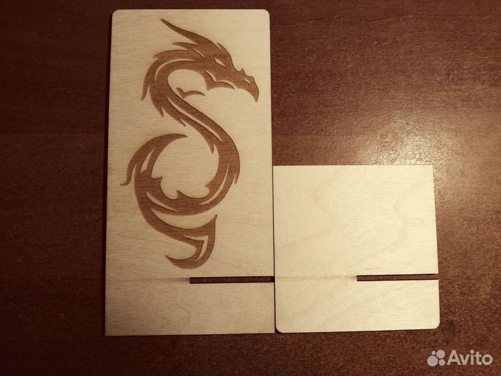 Подставка для телефона дерево