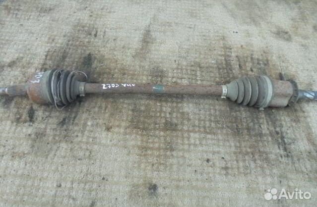 Полуось задняя правая Saturn Vue 1