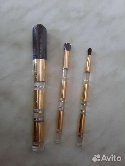 Кисти для макияжа новые estee lauder