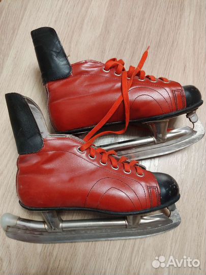Коньки раритет р. 35