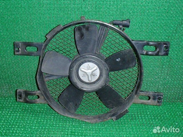 Вентилятор конденсатора кондиц. Suzuki 95320-57B51