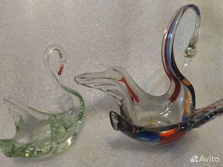 Лебеди цветное стекло СССР пара