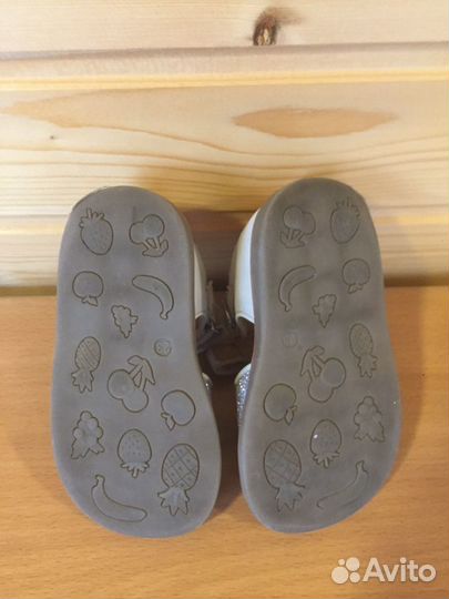 Босоножки для девочки