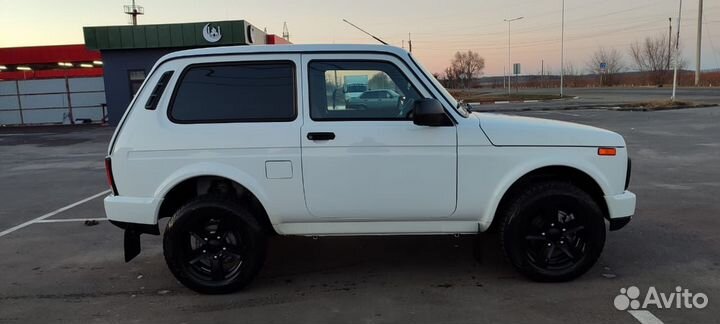 ВАЗ Niva Legend 1.7 МТ, 2023, 13 000 км