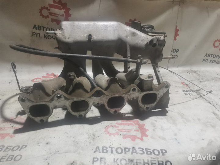 Коллектор впускной Toyota Corolla AE110 5A-FE
