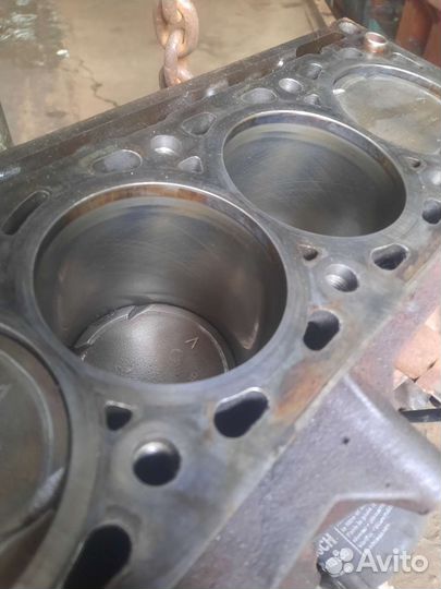 Двигатель Renault Laguna 1.8 F4P 770