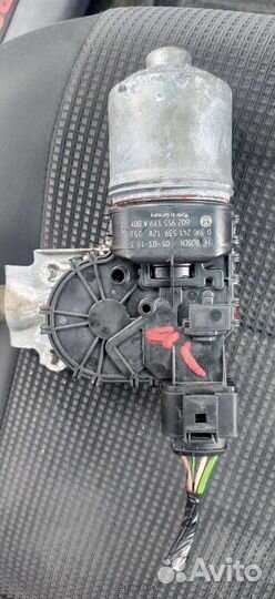 Моторчик стеклоочистителя Polo 9N