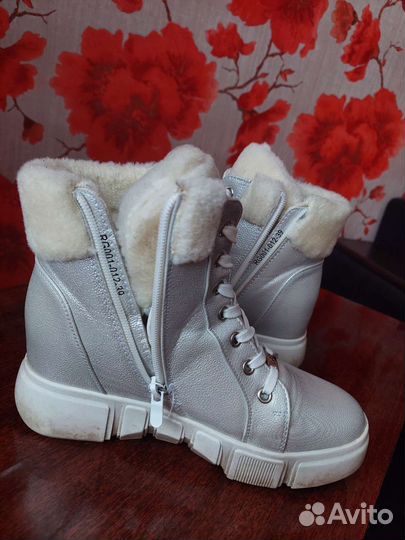 Полуботинки женские 38 размер