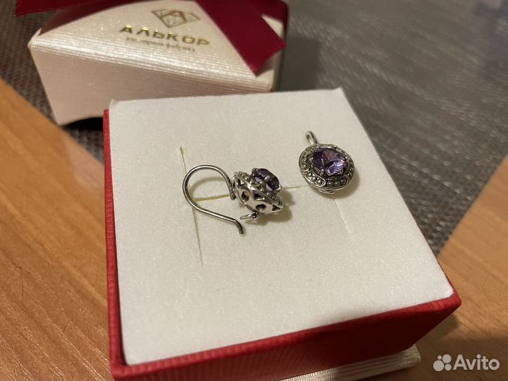 Серьги серебряные с александритом. Винтаж