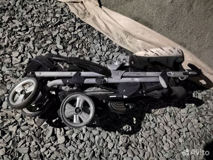 Прогулочная коляска peg perego pliko p3