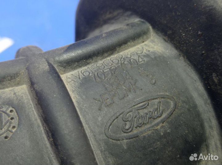 Гофра воздушного фильтра Ford Focus 3 хэтчбек iqdb