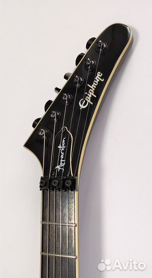 Электрогитара Epiphone Explorer