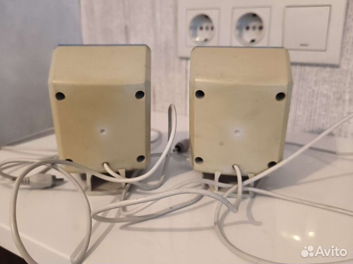 Колонки Microlab M-111