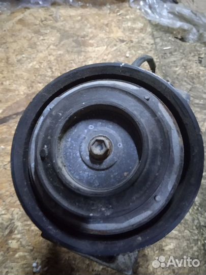 Компрессор кондиционера для dodge challenger