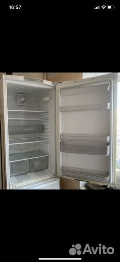Холодильник hotpoint ariston бу