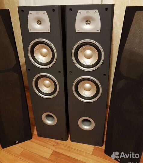 Напольные колонки jbl