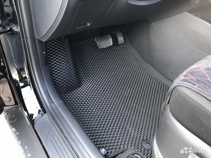 Автоковрики EVA на Honda Jazz