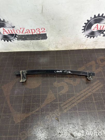 Направляющая стекла передней двери Hyundai Santa F