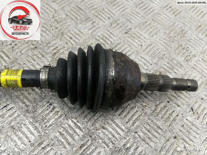 Полуось передняя левая б/у Opel Meriva B 13248622