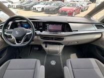 Volkswagen Multivan 1.5 AMT, 2023, 16 000 км, с пробегом, цена 6 790 000 руб.