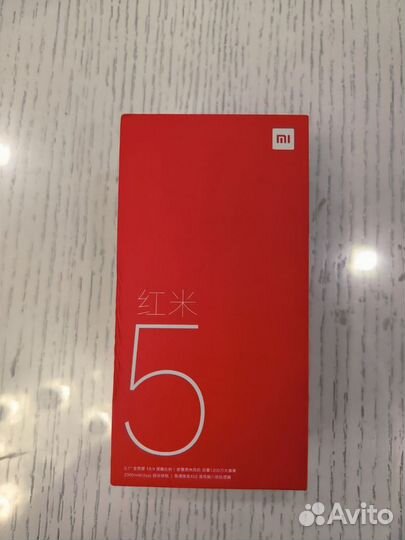 Xiaomi Redmi 5, 3/32 ГБ