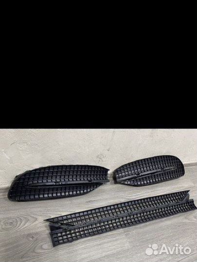 Решетки бампера майбах