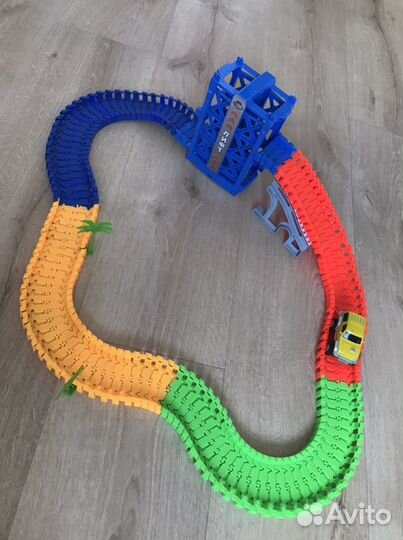 Гибкий трек дорога машина