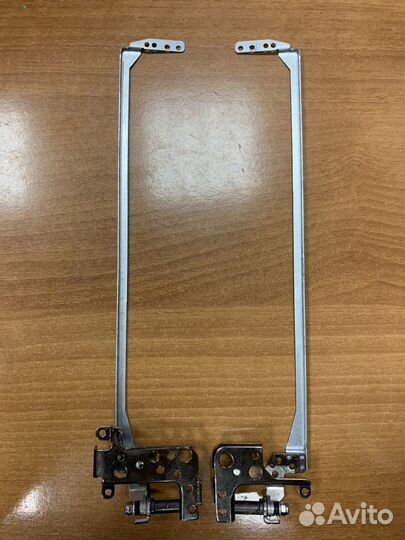 Петли, шарниры(2) Packard Bell MS2384