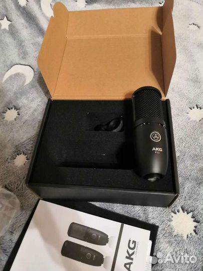 Микрофон AKG p120