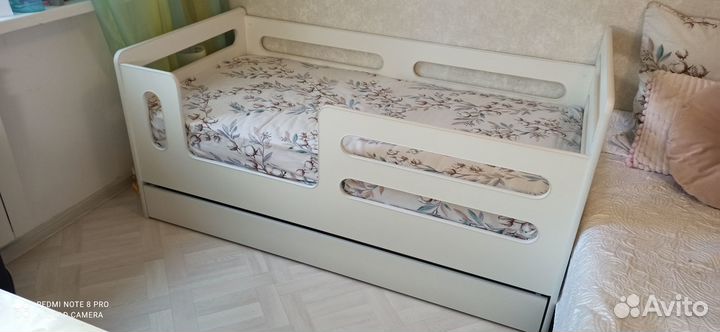 Детская кровать с бортиками 160*80 от 2 лет