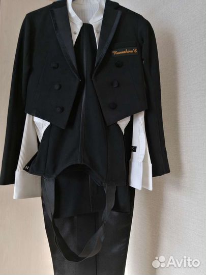 Фрак для бальных танцев