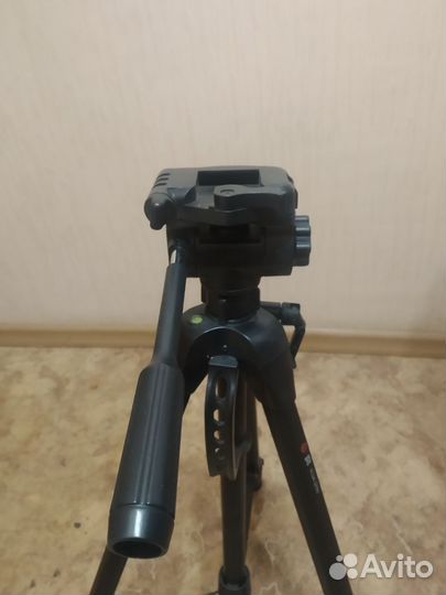 Штатив для фотоаппарата Era Pro esc-3770