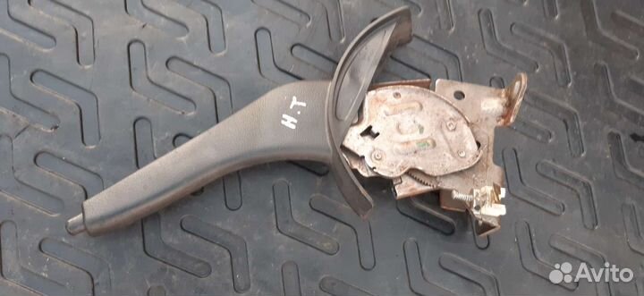 Ручник nissan tiida