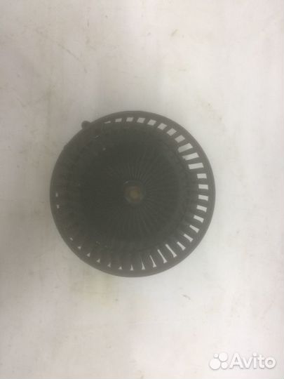 Моторчик отопителя Рено Флюенс 2011-2017г