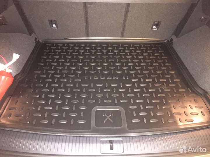 Коврик в багажник