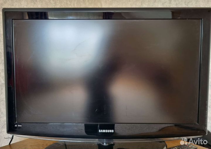 Телевизор Samsung LE37R81B бу
