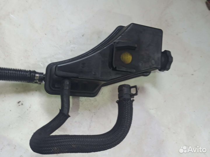 Бачок гидроусилителя Jeep Grand Cherokee WH/WK