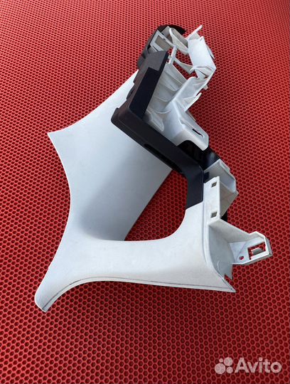 Обшивка задней правой стойки Citroen c4