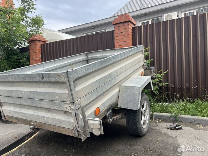 Прицеп легковой