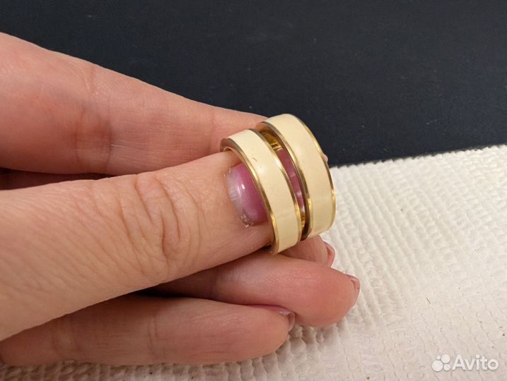 Monet. Клипсы колечки с эмалью винтажные