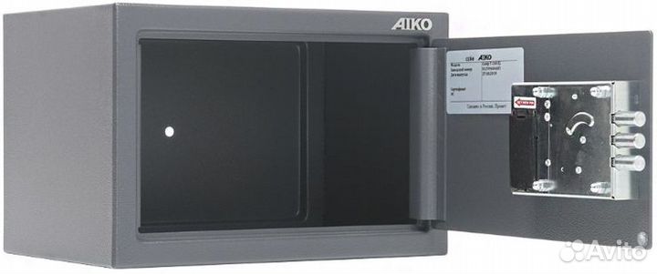 Сейф с электронным замком