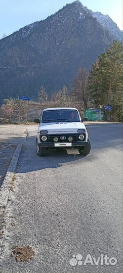 LADA 4x4 (Нива) 1.7 МТ, 2012, 265 000 км