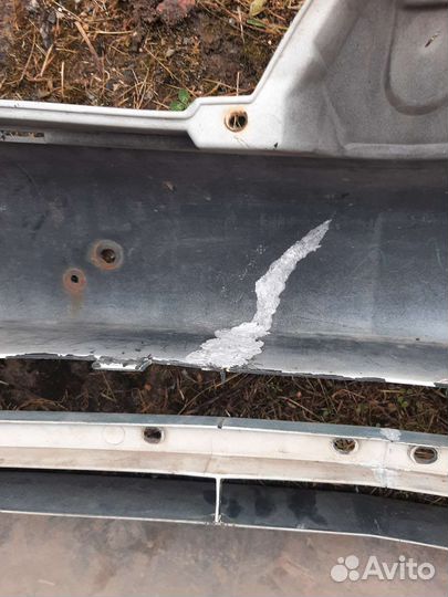 Бампер передний на мицубиши лансер 9